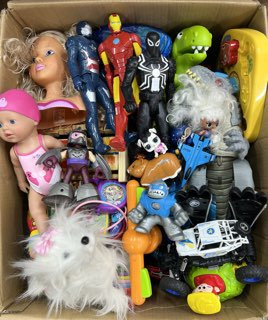 used-branded-plastic-toys-wholesale-italy