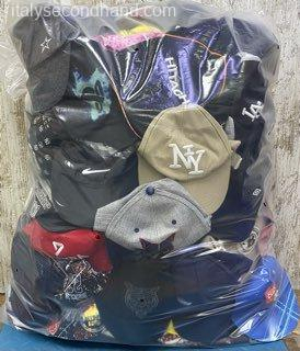 used-branded-caps-wholesale-italy