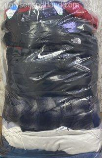 used-branded-windbreakers-wholesale-italy