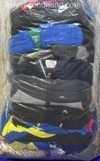 used-branded-childrens-windbreakers-wholesale-italy