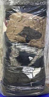 Used branded warm jackets wholesale Italy