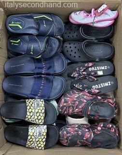 used-branded-summer-slippers-wholesale-italy