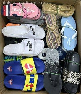 Used Branded Summer Slippers Wholesale Italy