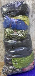 used-branded-adult-sleeping-bags-wholesale-italy