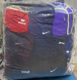 used-branded-shorts-wholesale-italy