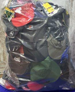 used-branded-caps-wholesale-italy