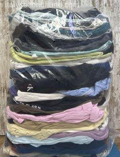 Used branded sports pants wholesale Italy