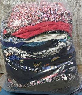 used-branded-women-leggings-wholesale-italy