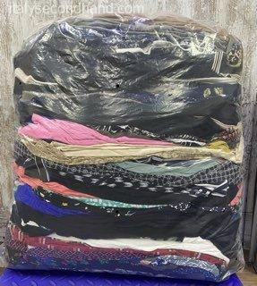 used-branded-womens-leggings-hawaiian-shirts-wholesale-italy