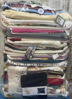 used-branded-pillowcases-tablecloths-and-napkins-wholesale-italy