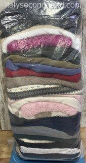 Used branded fleece clothing wholesale Italy
