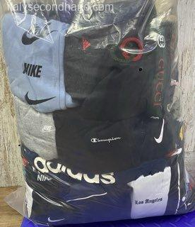 used-branded-sports-mix-wholesale-italy