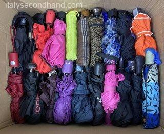 used-branded-umbrellas-wholesale-italy