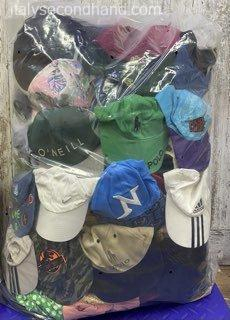 used-branded-cotton-caps-wholesale-italy