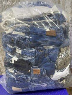 used-branded-shorts-wholesale-italy