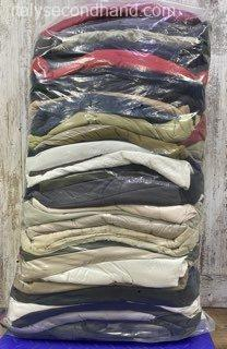 used-branded-sleeveless-vests-wholesale-italy