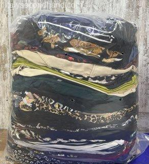 used-branded-women-leggings-wholesale-italy