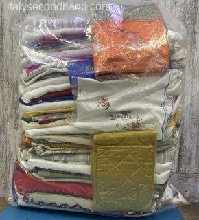 Used Branded Table Linens Wholesale Italy