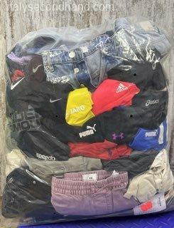 used-branded-mens-womens-shorts-wholesale-italy