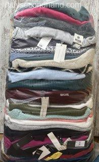used-branded-sweaters-wholesale-italy