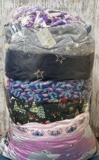 used-branded-pajamas-and-robes-wholesale-italy